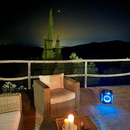 Casa De Olivos Carola *